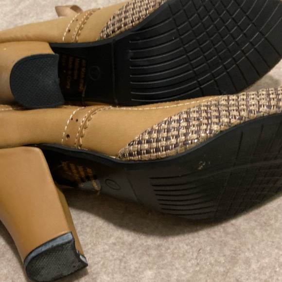 Cute Ribbon Heels - Picture 11 of 16